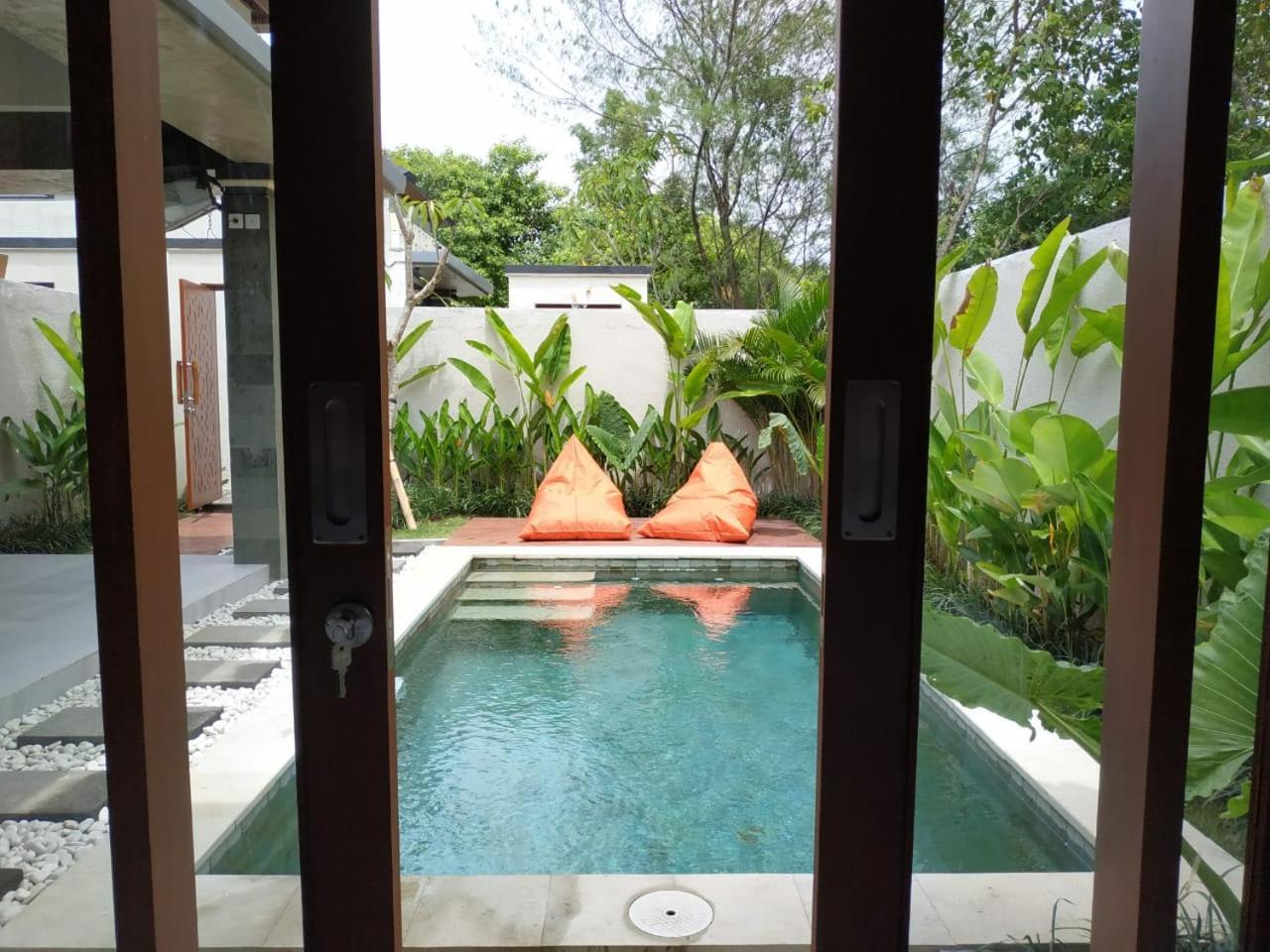 La Isla Villas Bali Canggu Екстериор снимка